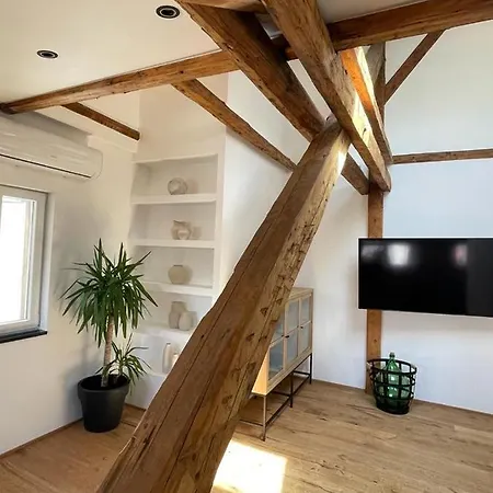 アパート Rooftop Loft