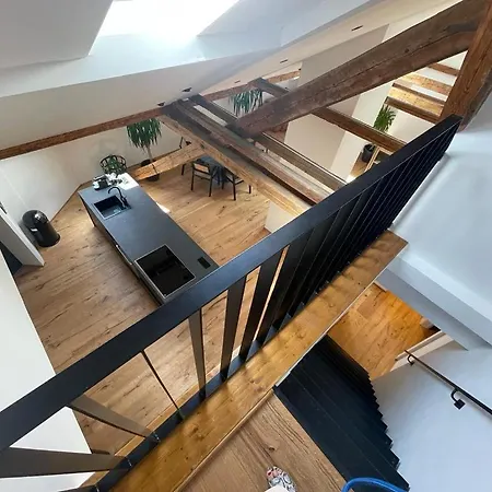 アパート Rooftop Loft