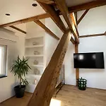 Rooftop Loft *