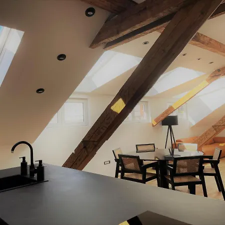 Rooftop Loft Split
