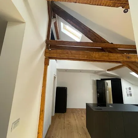 Апартаменти Rooftop Loft