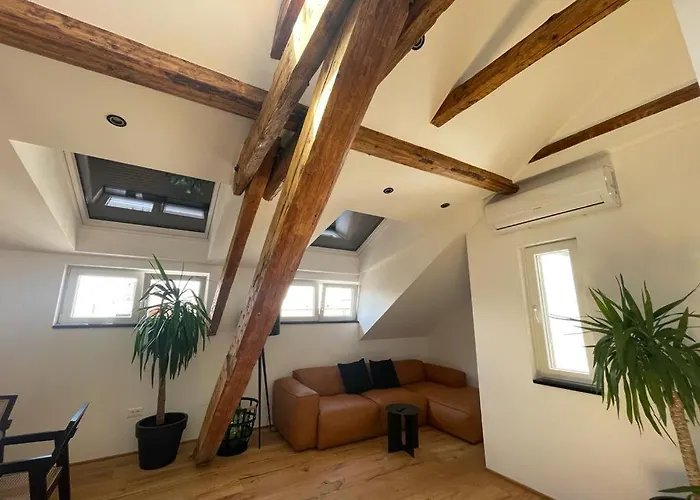 Apartman Rooftop Loft